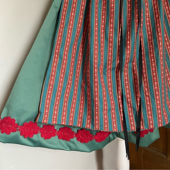 Vintage ? Green Floral German Size Large ? Oktoberfest Corset Dirndl Dress - Picture 4 of 7